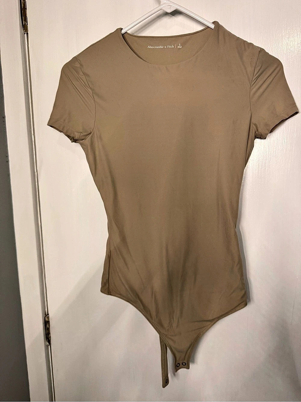 Abercrombie & Fitch Short-Sleeve Seamless Fabric Crew Bodysuit Crew Bodysuit
